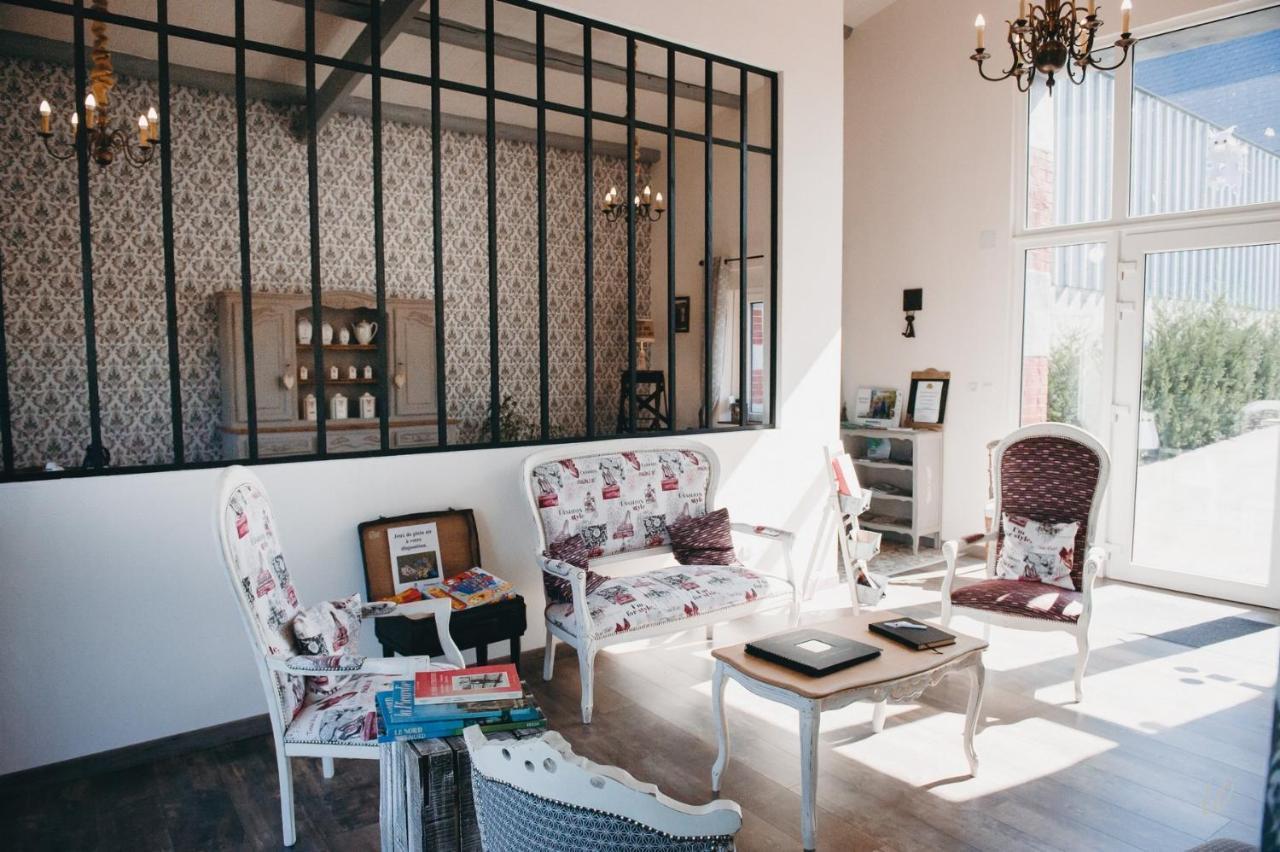 Au Charme D'Antan Bed & Breakfast Feron ภายนอก รูปภาพ